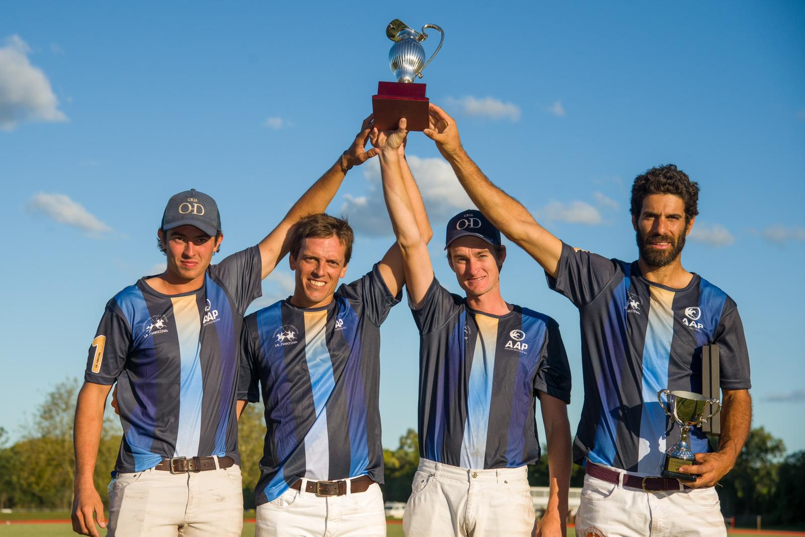 Argentina with Sinclair Hill trophy