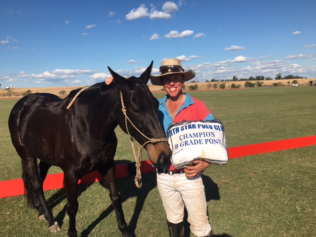 B Grade Champion Pony North start Butterfly